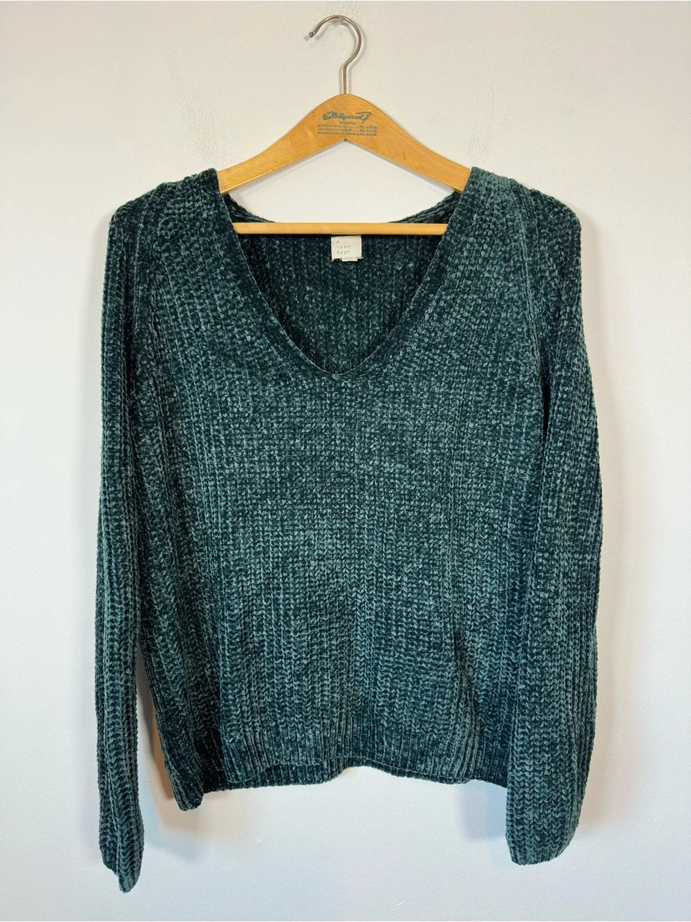 A New Day Emerald Green Chenille V-Neck Pullover Sweater Size Large